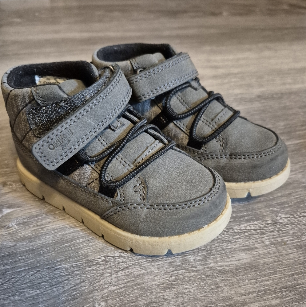 Rover Gray Shoes with Straps